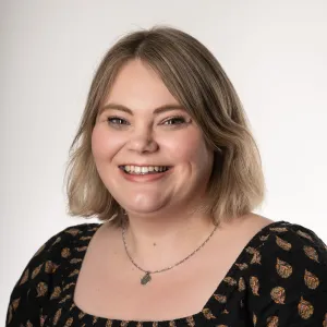 Leila Dewhurst headshot